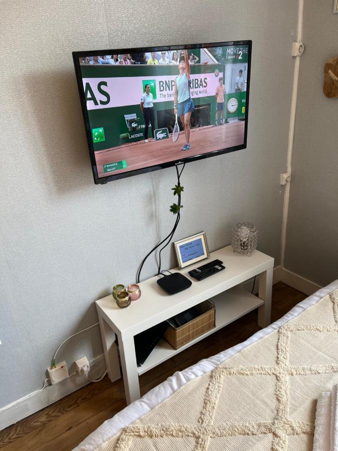 Face Au Chateau , Chambre Hyper Centre 凯恩 外观 照片
